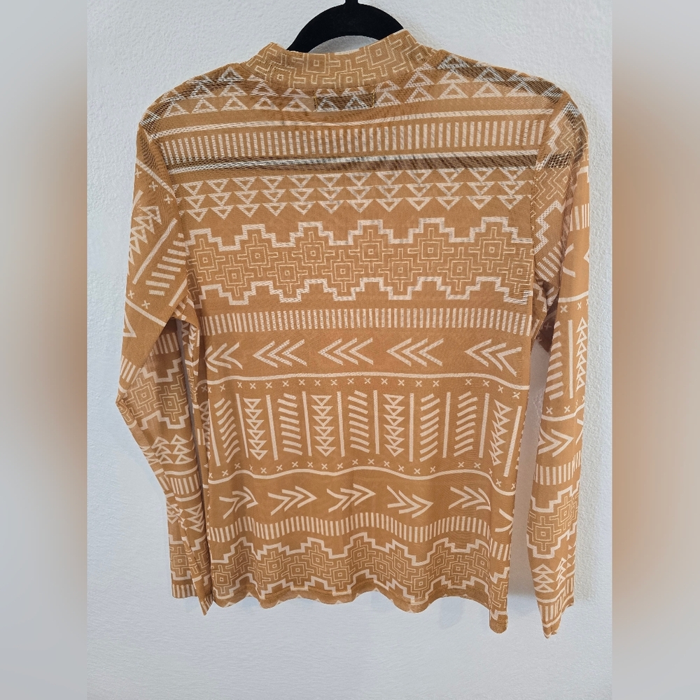 Sterling Kreek Sunrise Mountain Mesh Long Sleeve Western Top Mustard Sz Medium - Picture 9 of 9